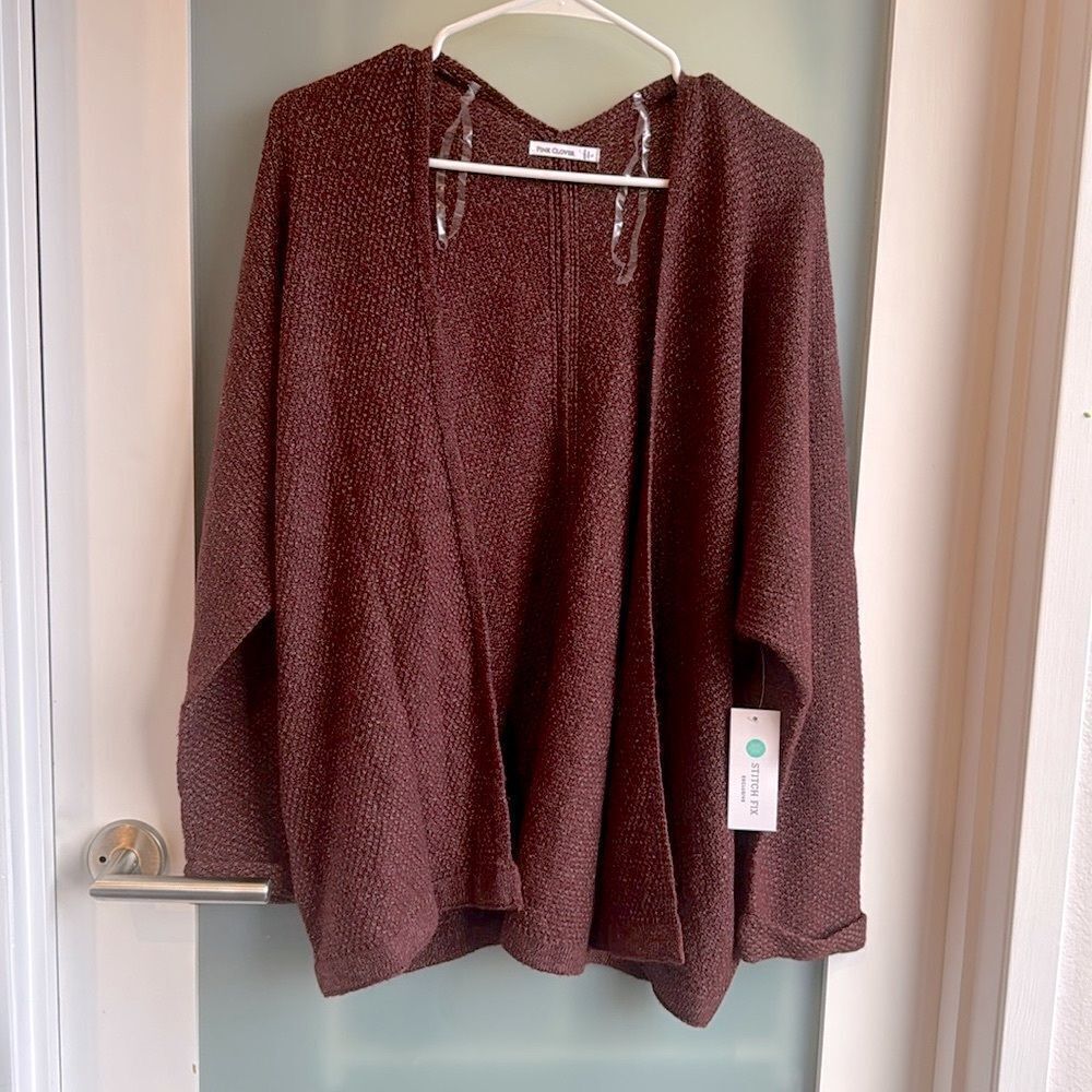 Pink Clover Stitch Fix Burgundy Wine Cocoon‎ Sweater Cardigan